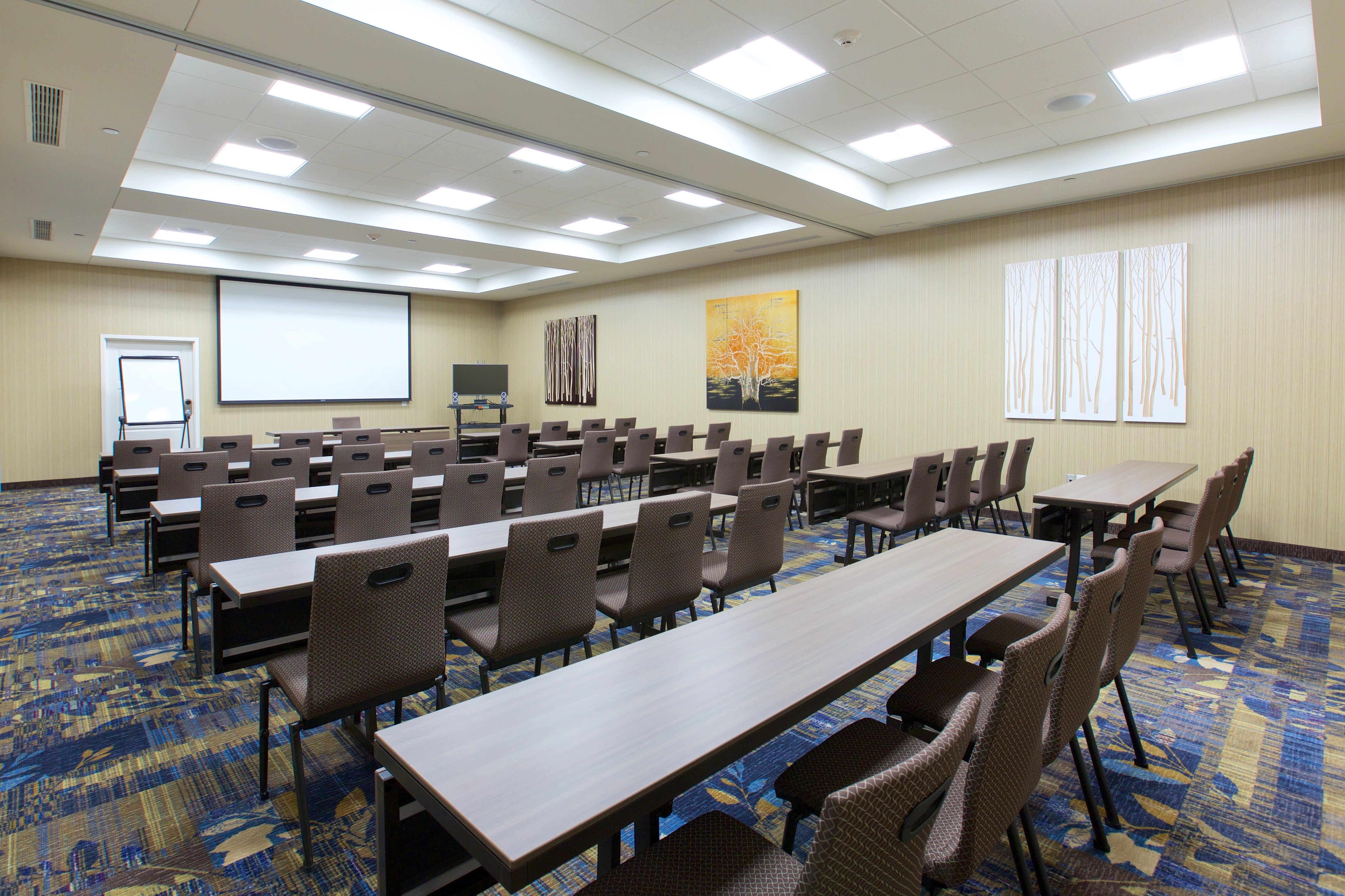 Holiday Inn Express Fargo Sw I94 Medical Center, An Ihg Hotel Екстериор снимка