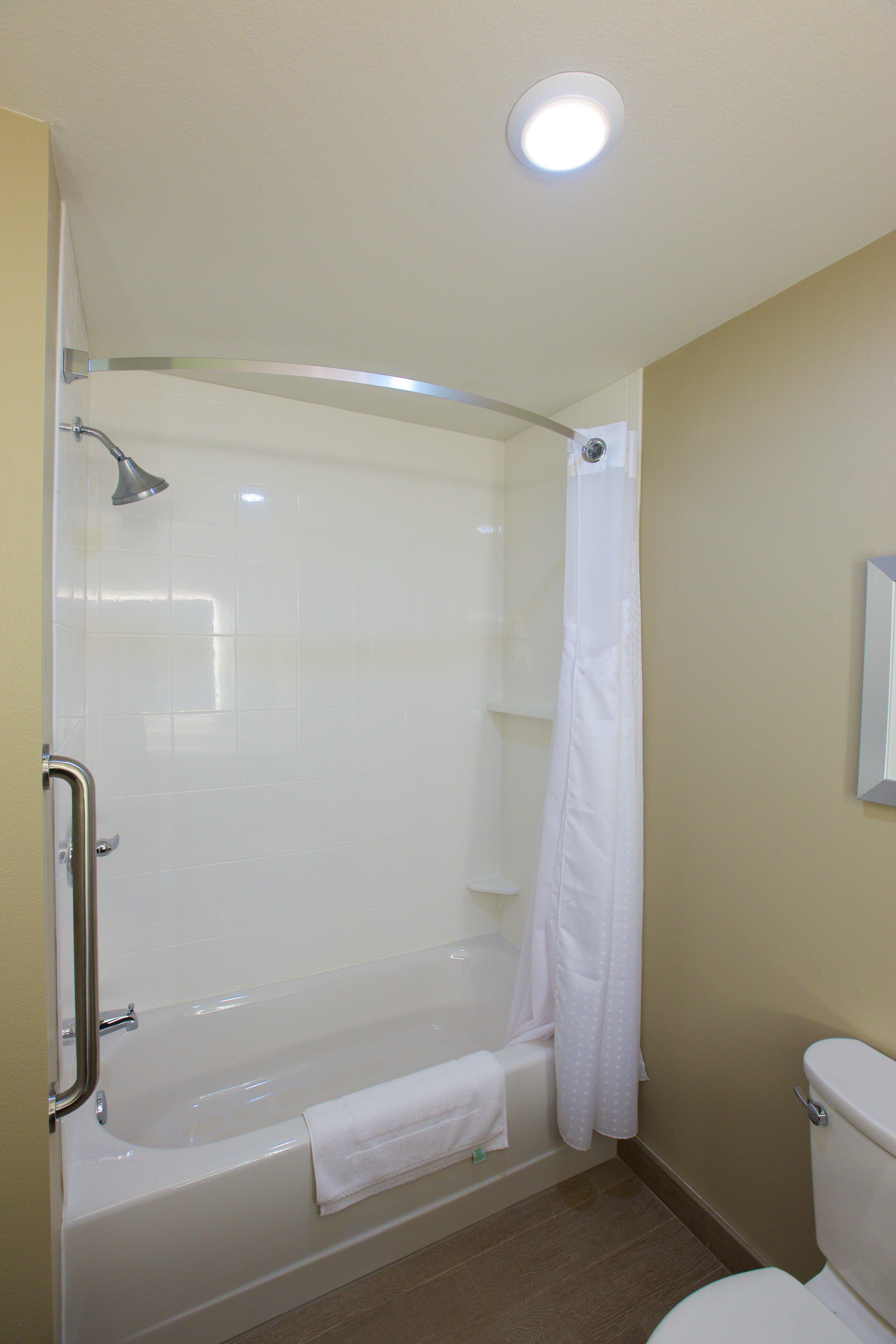 Holiday Inn Express Fargo Sw I94 Medical Center, An Ihg Hotel Екстериор снимка