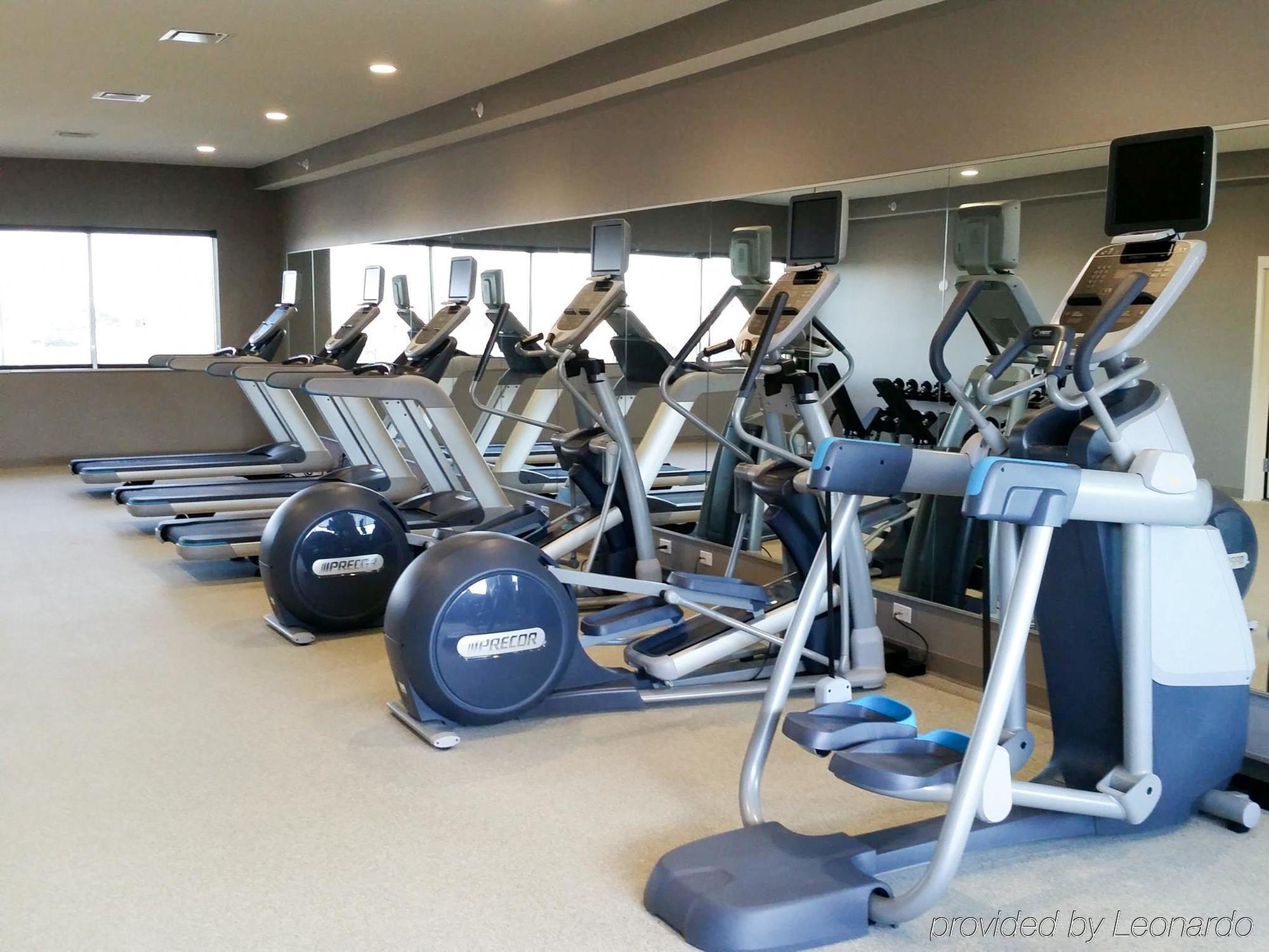 Holiday Inn Express Fargo Sw I94 Medical Center, An Ihg Hotel Екстериор снимка